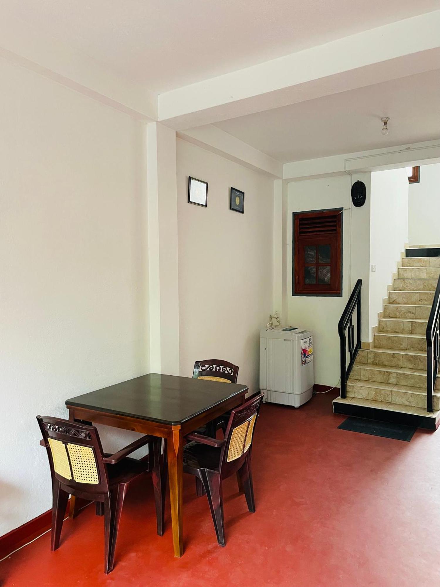 Kanthi Holiday Rest Homestay 米瑞莎 外观 照片